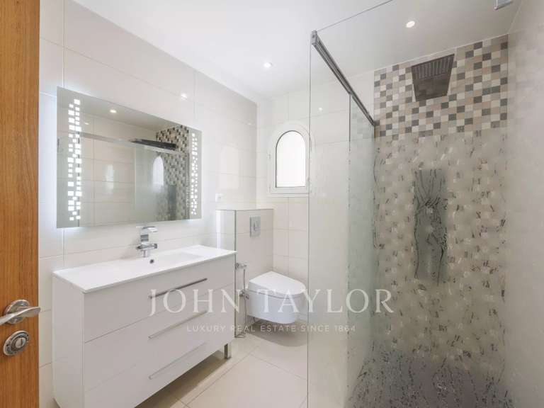 Maison Vence - 5 chambres - 252m²