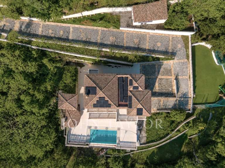 House Vence - 5 bedrooms - 252m²
