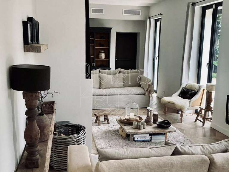 Maison Vence - 7 chambres - 197m²