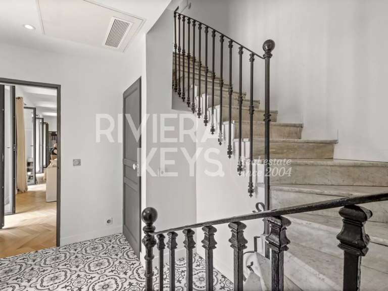 Maison Vence - 7 chambres - 197m²