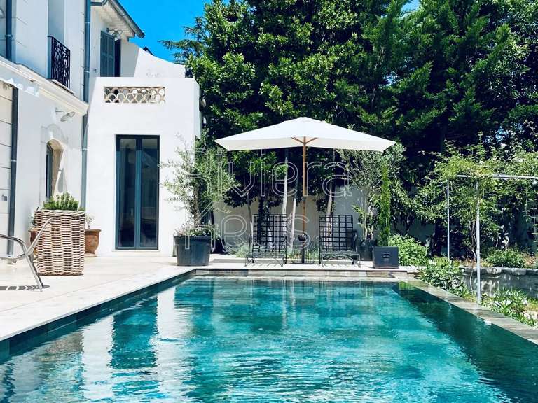 Maison Vence - 7 chambres - 197m²