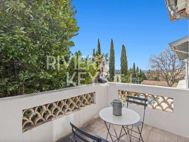 Maison Vence - 7 chambres - 197m²