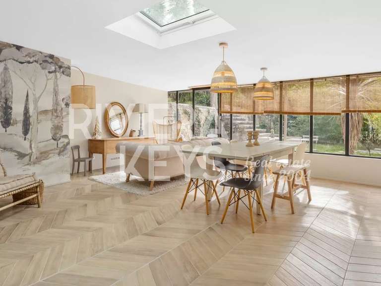 Maison Vence - 7 chambres - 197m²