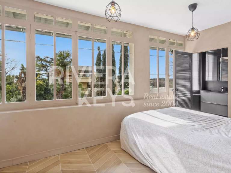 Maison Vence - 7 chambres - 197m²