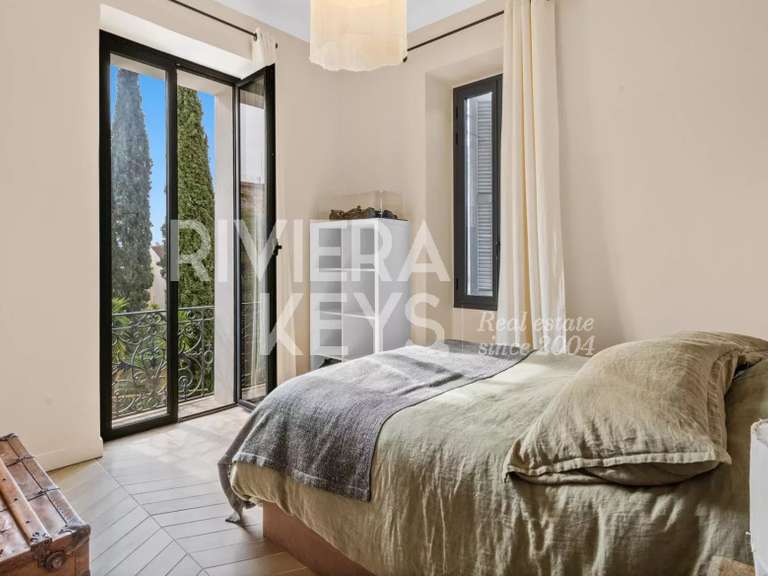 Maison Vence - 7 chambres - 197m²