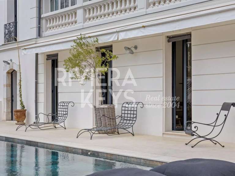 Maison Vence - 7 chambres - 197m²