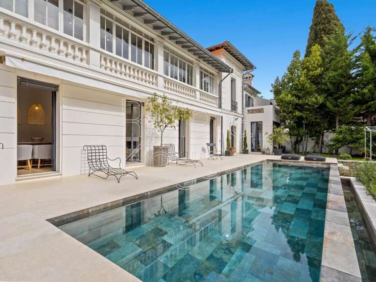 House Vence - 7 bedrooms - 197m²