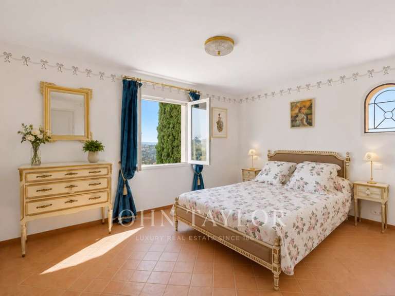Maison Vence - 4 chambres - 194m²