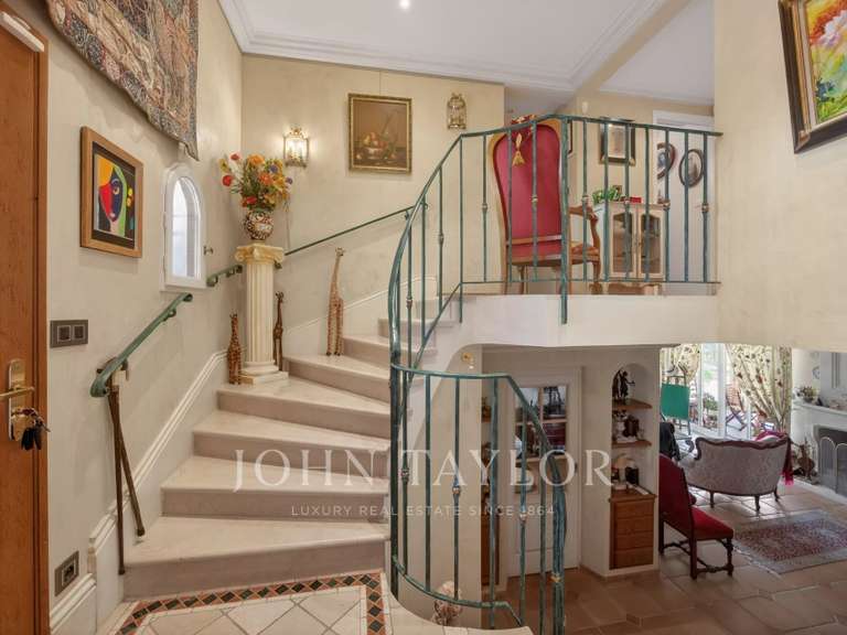 Maison Vence - 4 chambres - 194m²