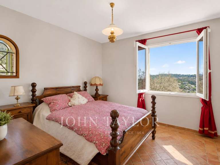 Maison Vence - 4 chambres - 194m²