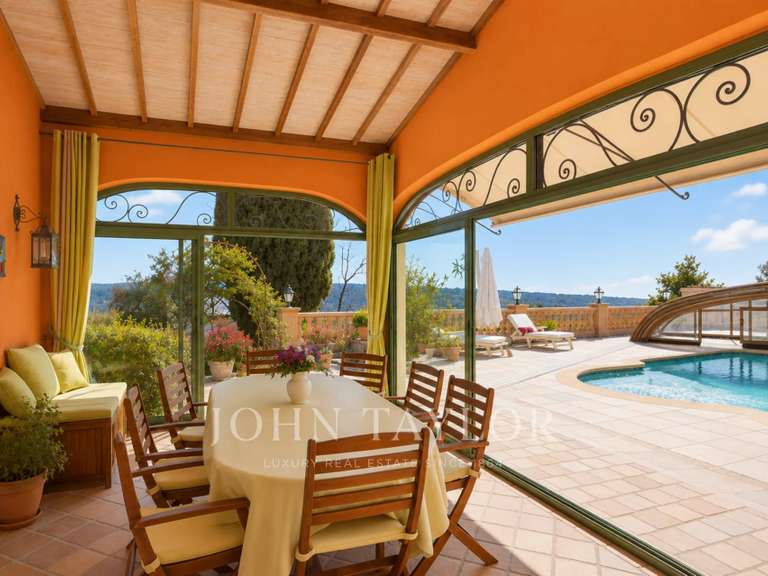 Maison Vence - 4 chambres - 194m²