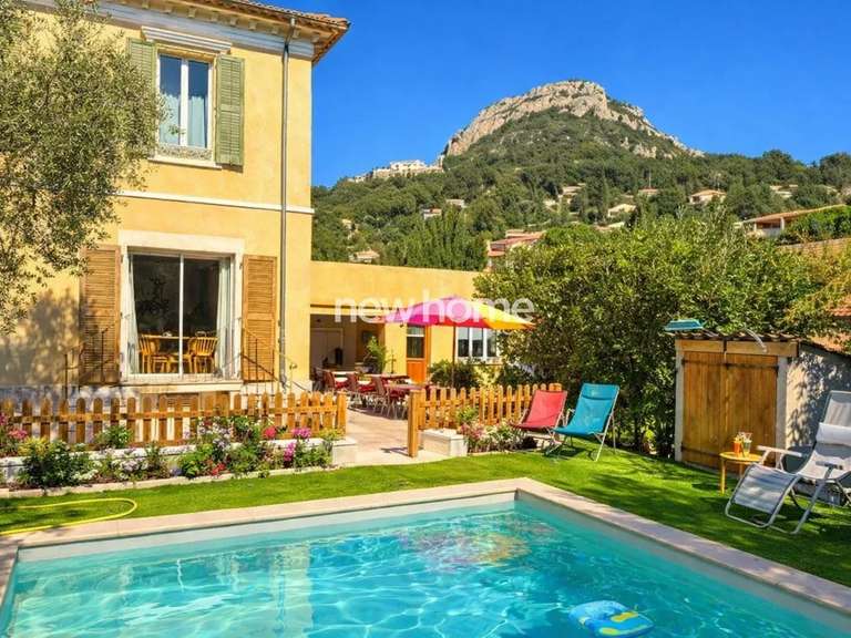 Maison Vence - 6 chambres - 153m²