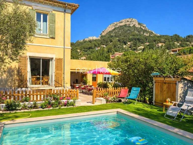 Maison Vence - 6 chambres - 153m²