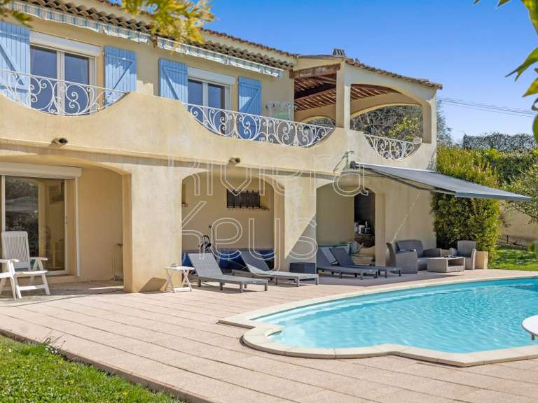 Maison Vence - 5 chambres - 220m²