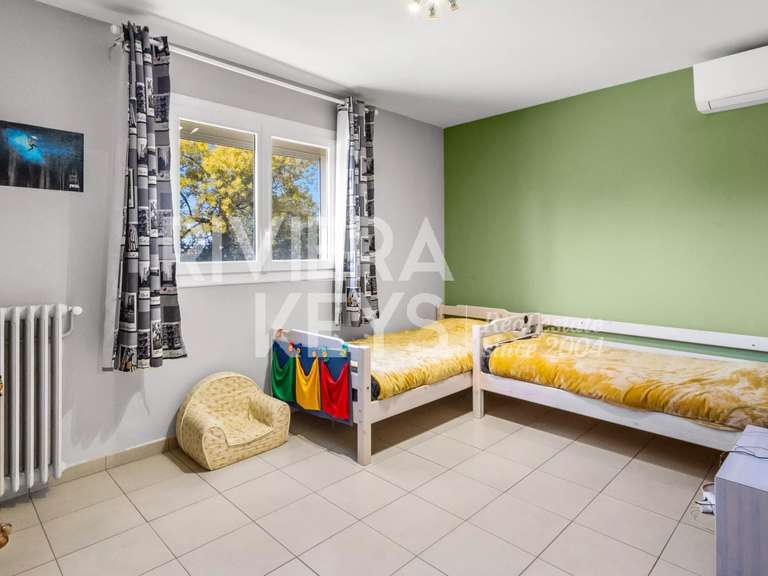 Maison Vence - 5 chambres - 220m²