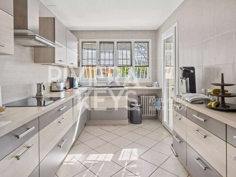 Maison Vence - 5 chambres - 220m²