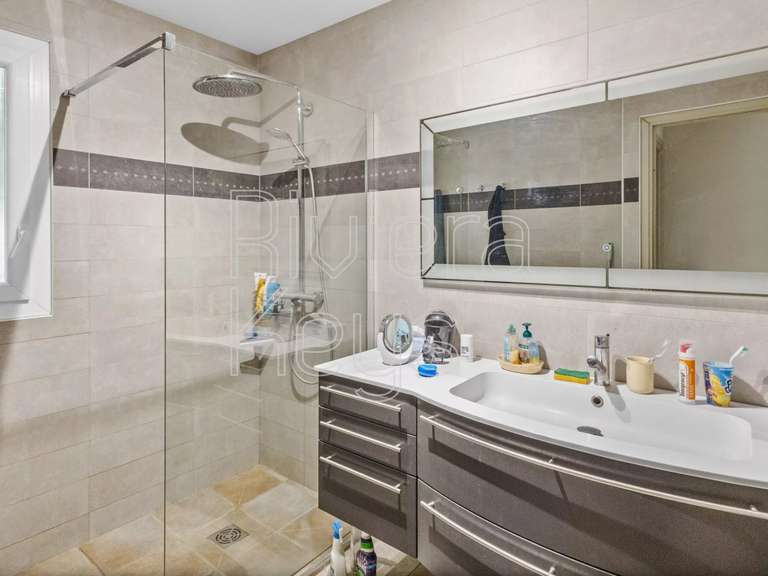 Maison Vence - 5 chambres - 220m²