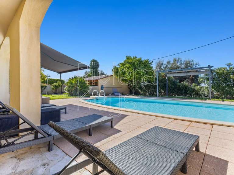 Maison Vence - 5 chambres - 220m²