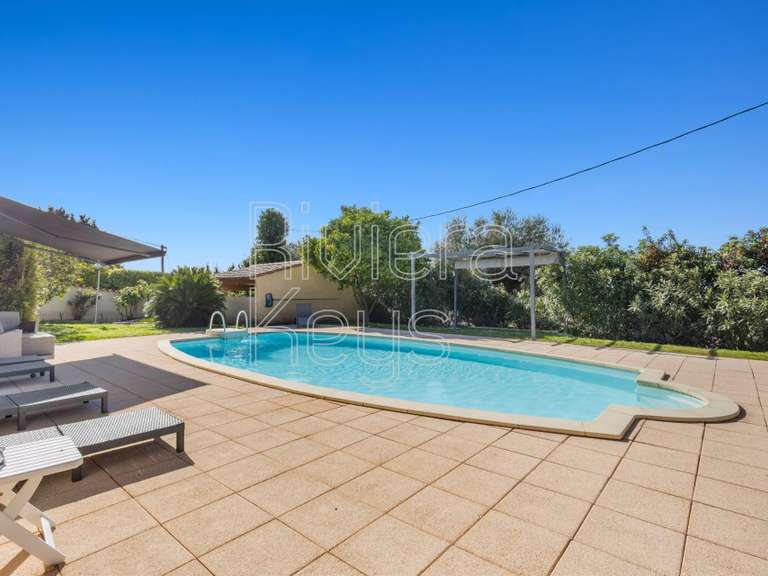 Maison Vence - 5 chambres - 220m²