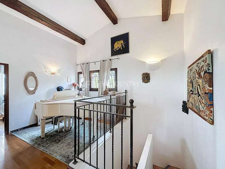 Maison Vence - 5 chambres - 188m²
