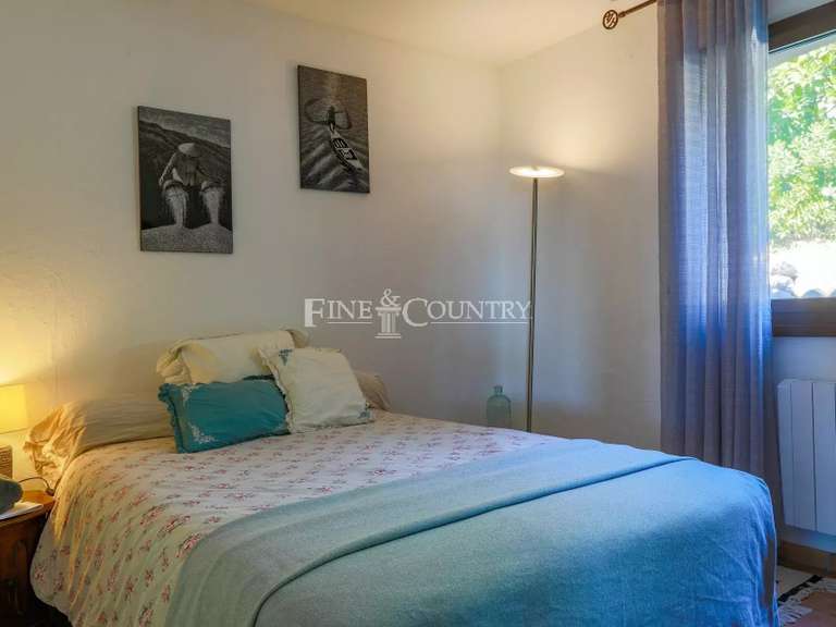 Maison Vence - 5 chambres - 188m²