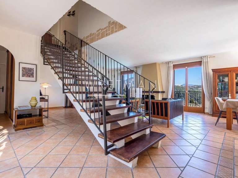 Maison Vence - 4 chambres - 181m²