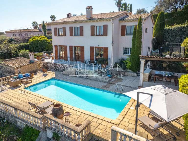 Maison Vence - 4 chambres - 181m²