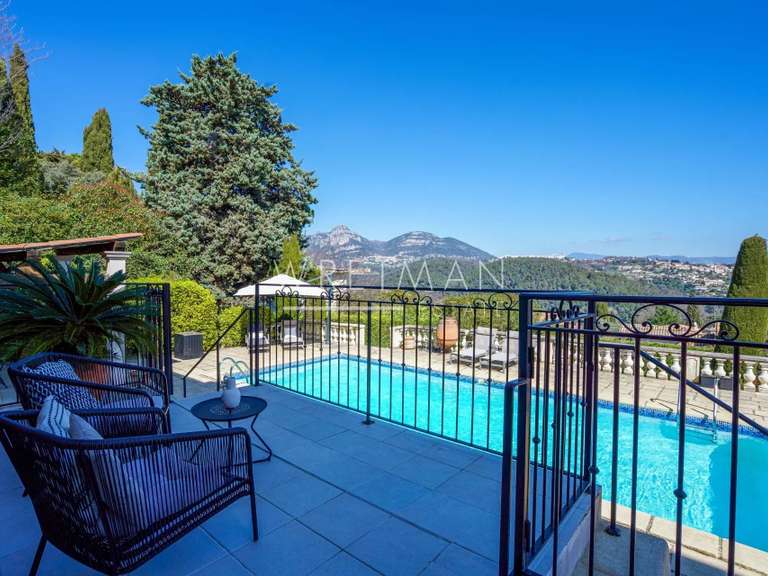 Maison Vence - 4 chambres - 181m²