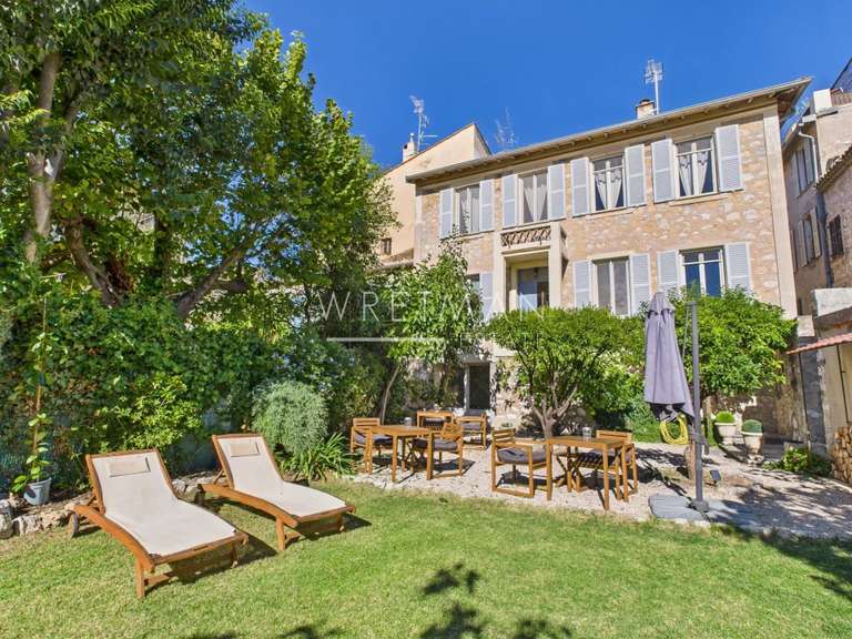 Maison Vence - 4 chambres - 248m²