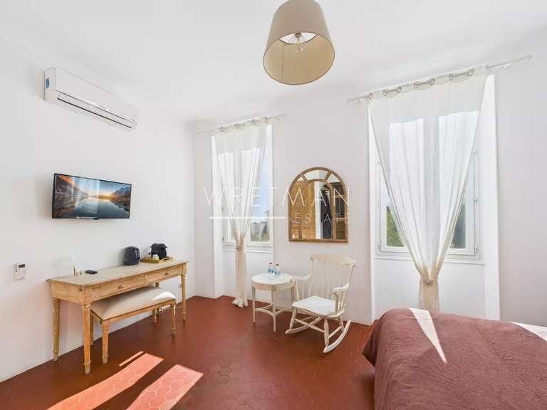 Maison Vence - 4 chambres - 248m²