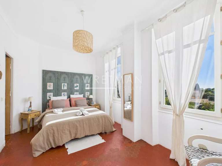 Maison Vence - 4 chambres - 248m²