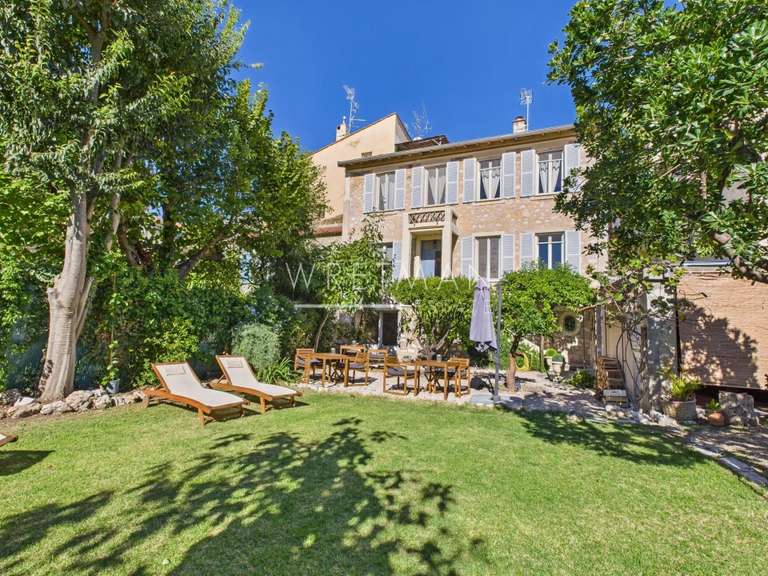 Maison Vence - 4 chambres - 248m²