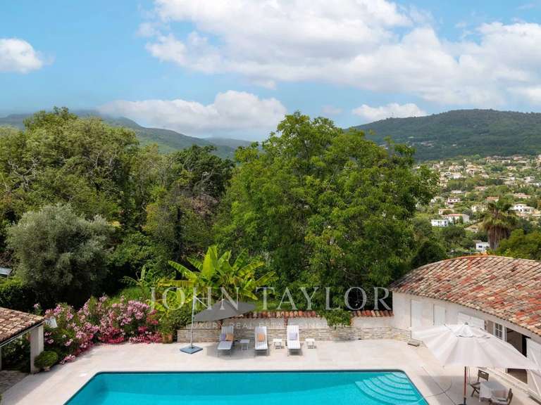 Maison Vence - 6 chambres - 270m²