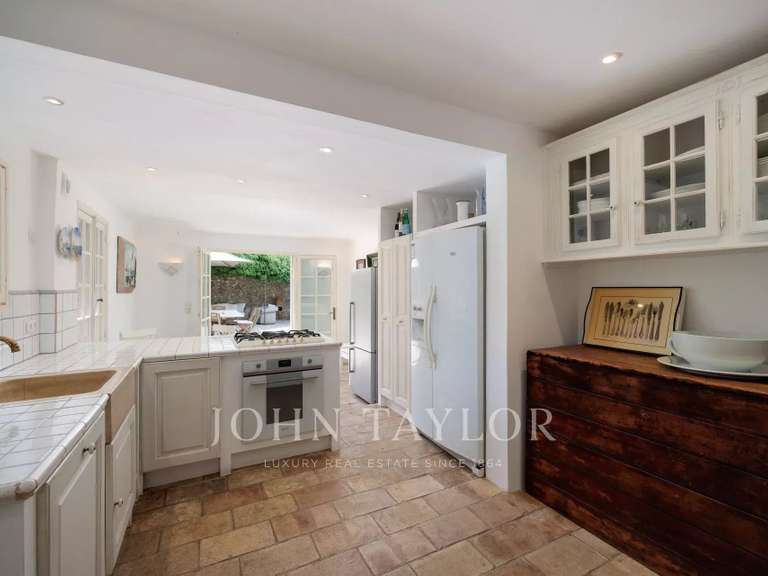 Maison Vence - 6 chambres - 270m²