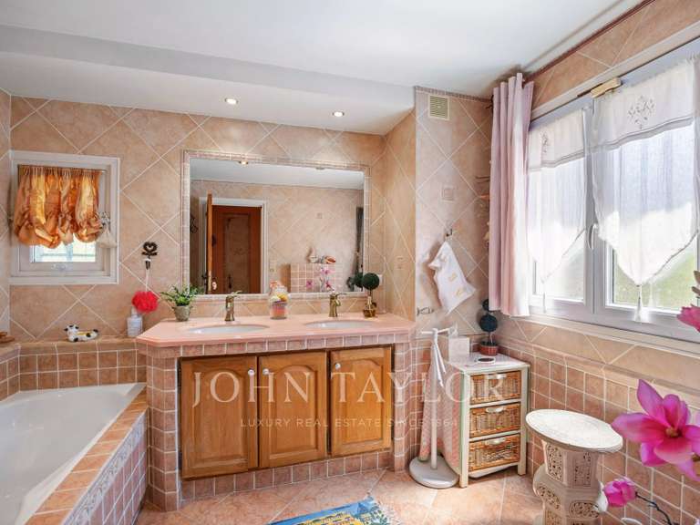 Maison avec Vue sur mer Vence - 4 chambres - 271m²
