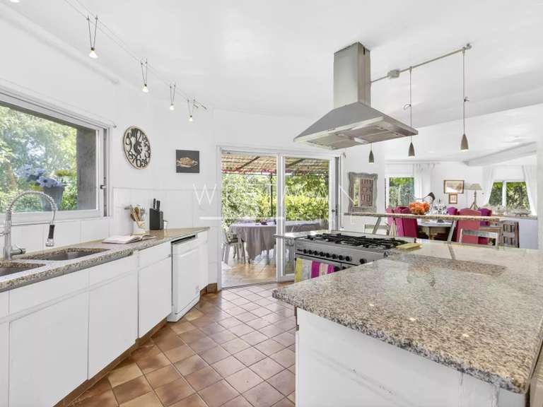 Maison Vence - 6 chambres - 332m²