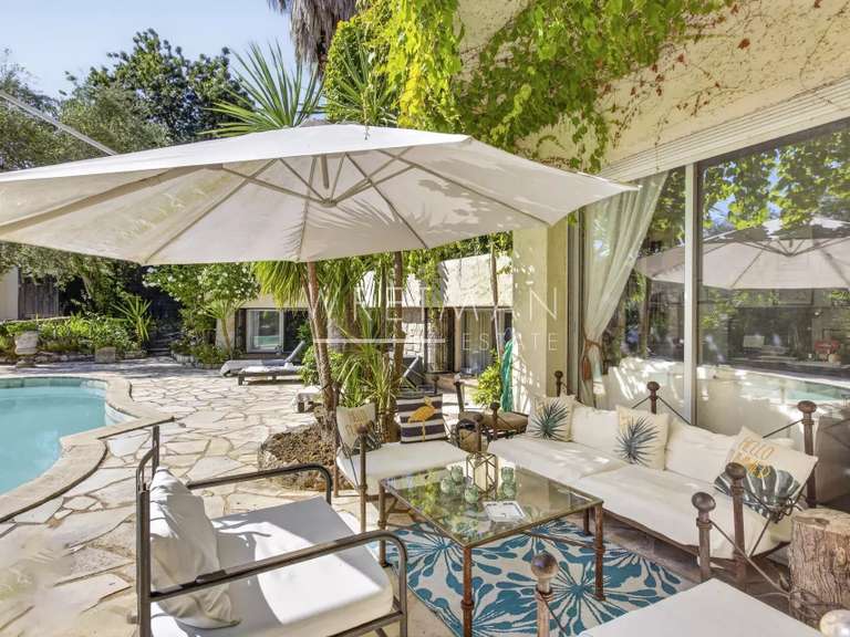 Maison Vence - 6 chambres - 332m²