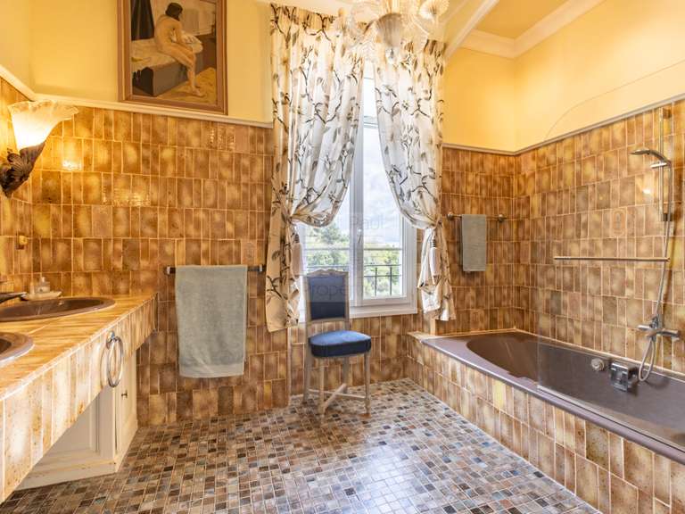 Maison Vence - 5 chambres - 307m²