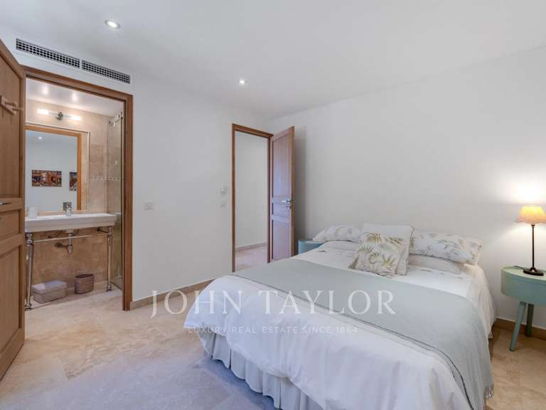Maison Vence - 3 chambres - 220m²