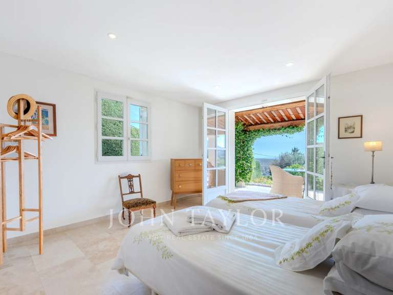 Maison Vence - 3 chambres - 220m²