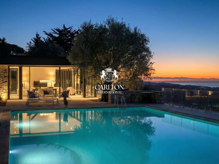 Villa with Sea view Vence - 4 bedrooms - 309m²