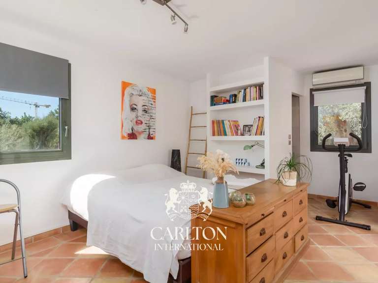 Villa Vence - 5 bedrooms - 301m²