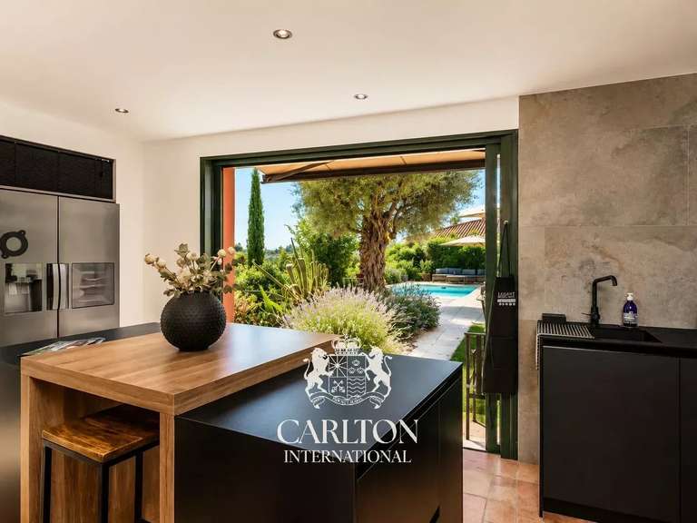 Villa Vence - 5 bedrooms - 301m²
