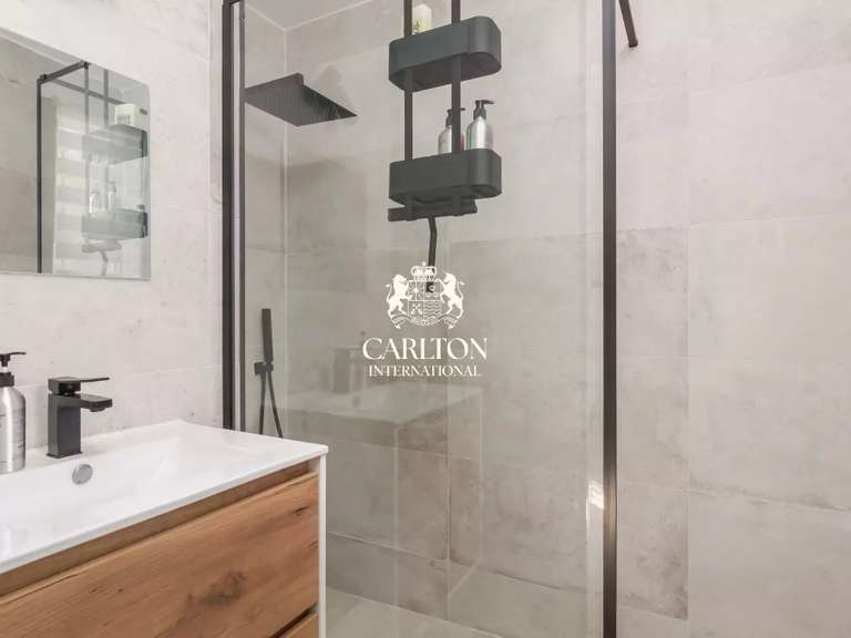 Villa Vence - 5 bedrooms - 301m²