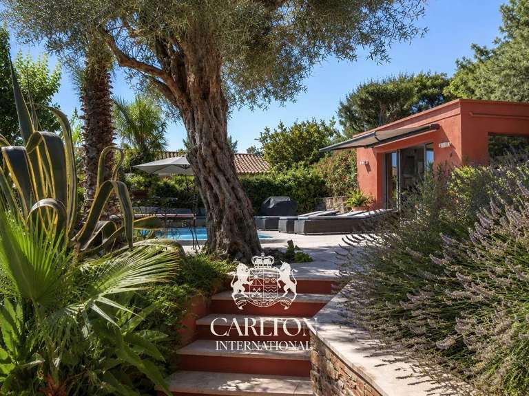 Villa Vence - 5 bedrooms - 301m²
