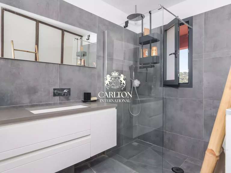 Villa Vence - 5 bedrooms - 301m²