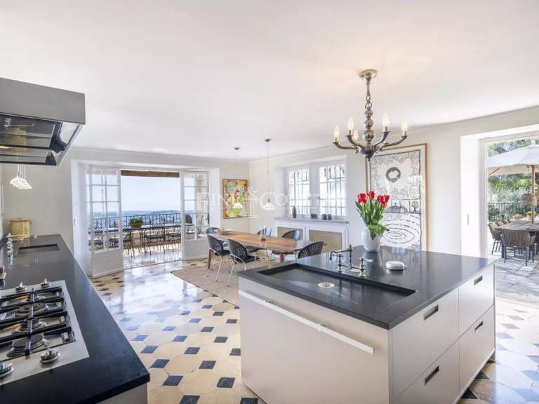 Villa Vence - 6 bedrooms - 639m²