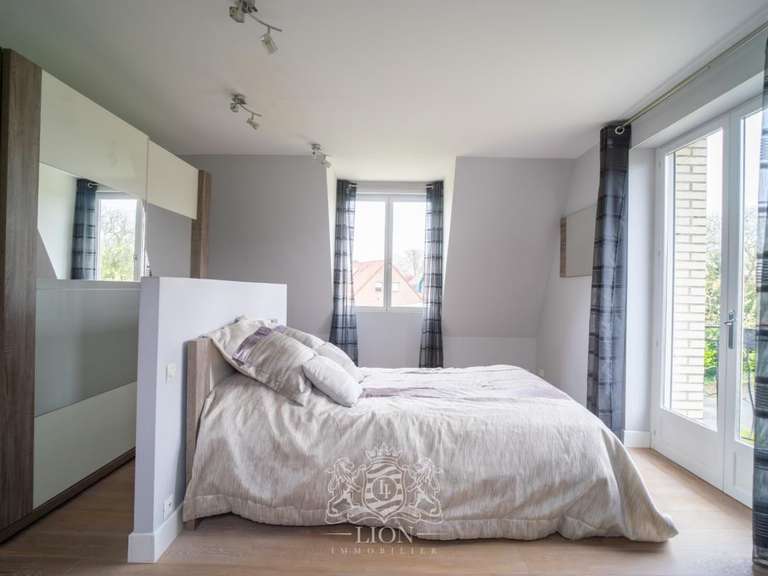 Maison Vendeville - 6 chambres - 320m²