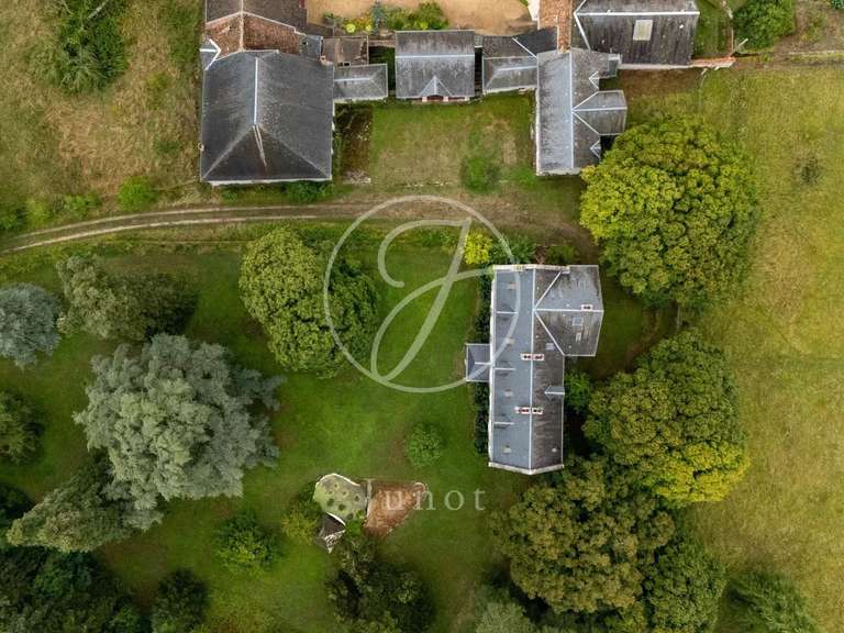 Château Vendôme - 8 chambres - 1000m²