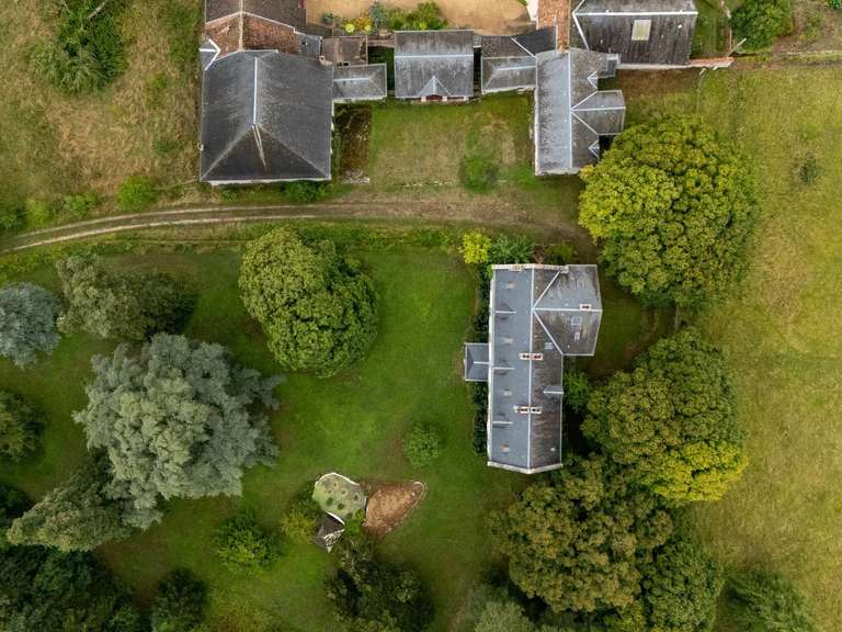 Château Vendôme - 8 chambres - 1000m²